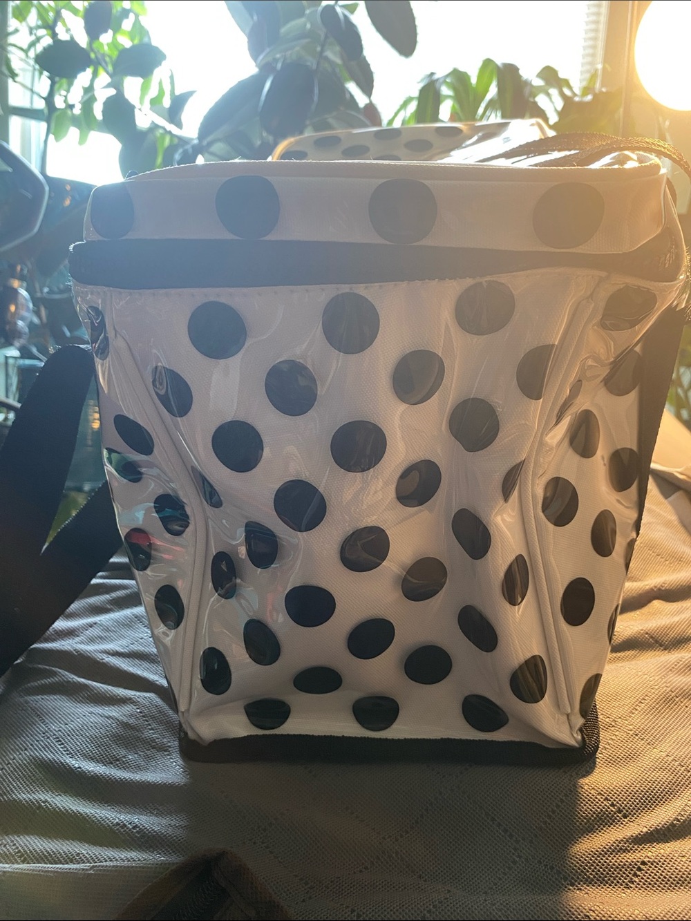 kate spade White and Black Polka Dot Coated Insulated Cooler Bag **NWT** - Picture 4 of 11